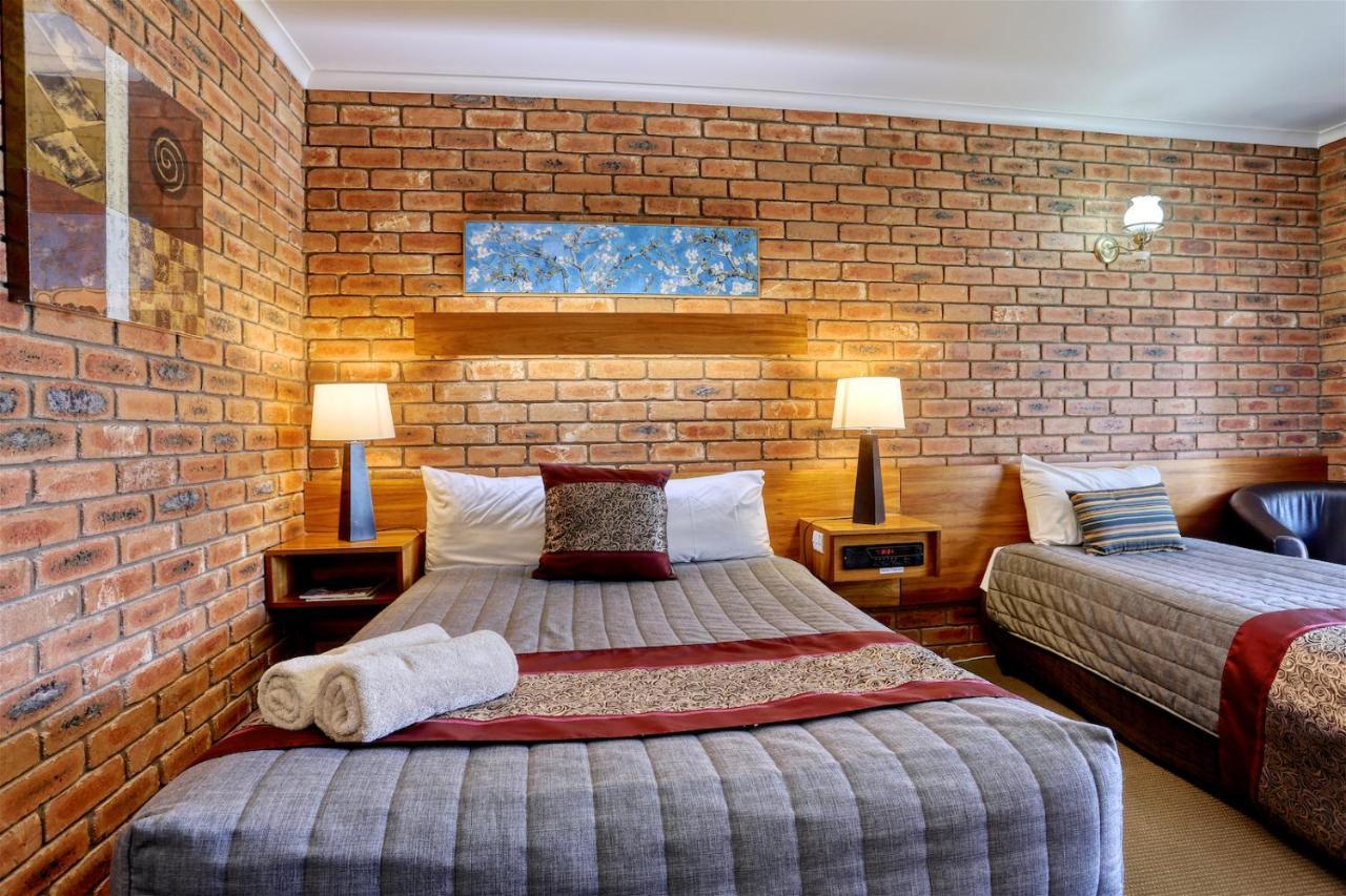 Jolly Swagman Motor Inn Юроа Екстериор снимка