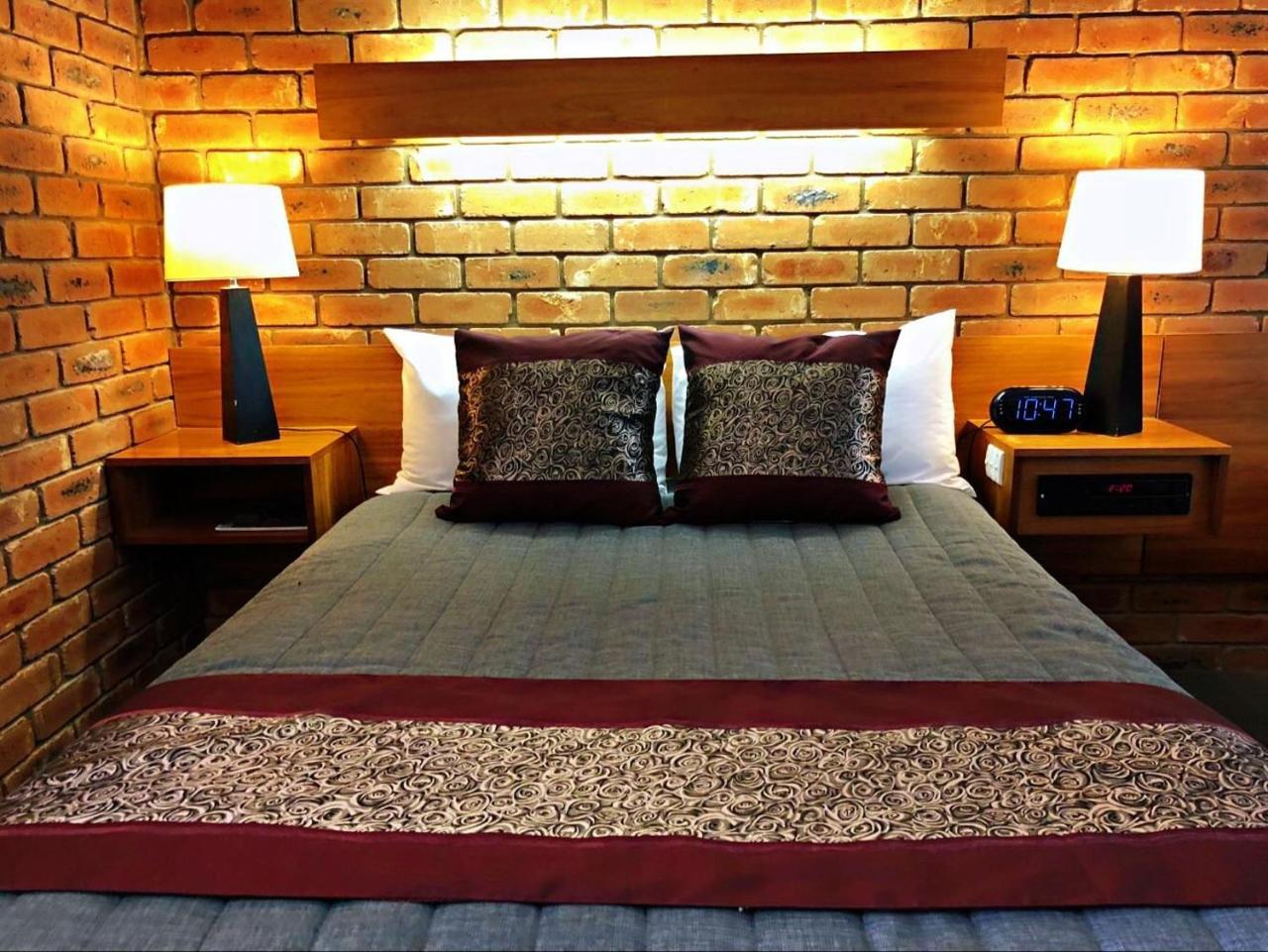Jolly Swagman Motor Inn Юроа Екстериор снимка